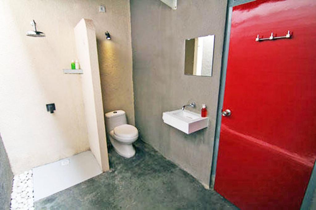 Kayun Hostel Legian  Room photo